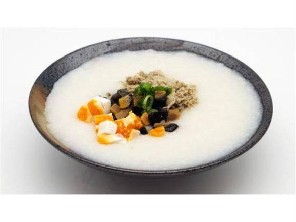 B12 Shredded Pork with Preserved Egg & Salted Egg Congee 鴛鴦蛋肉粥